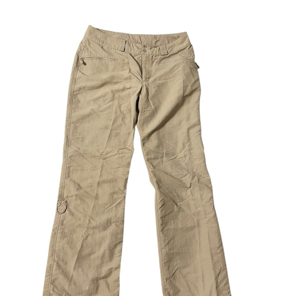 The North Face Khaki nylon hiking/cargo Pants Women’s 8 Casual Trousers